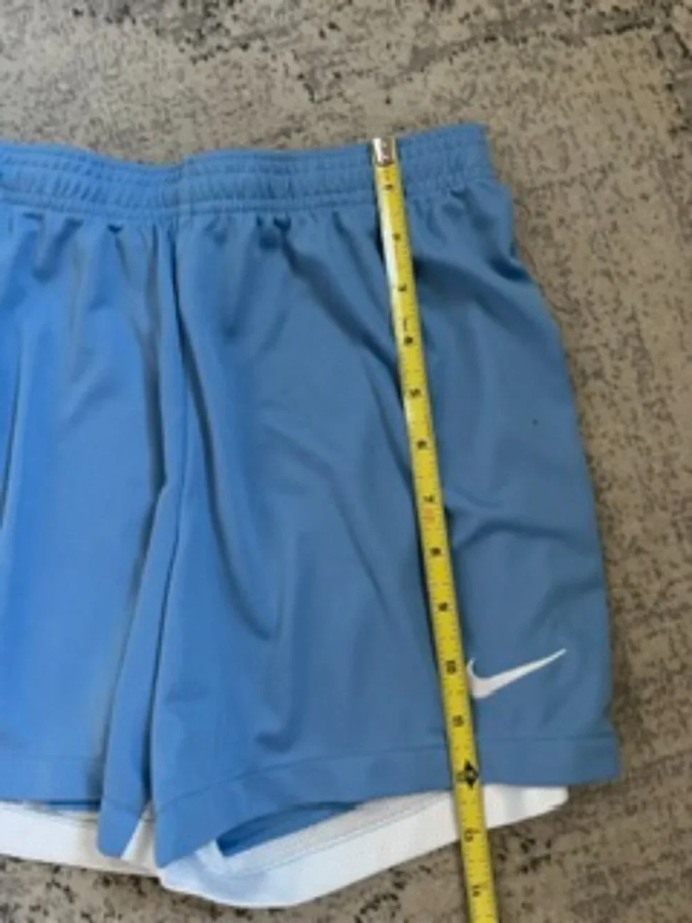 🧡3/$15 NIKE DRI-FIT Slim Fit Light Blue White Shorts XS